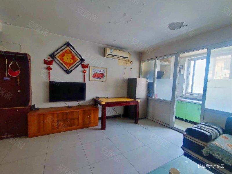 2室8500平水木青城采光好周边商圈成熟