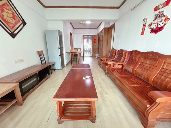 珠海香洲凤凰北鸿福大厦情侣路旁 鸿福大厦 实用电梯2房 急租 随时