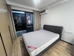 嘉兴海宁海宁市区银泰旁 先锋菜市场对面 春漫里精装一室 包宽带车位 拎包入住出租房源真实图片