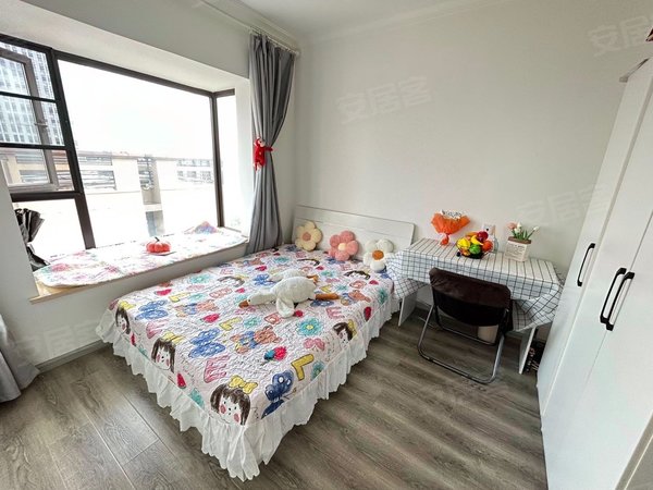 董家湾大树营社区大树营社区 全女生 近金马寺地铁站 金马汽车广场