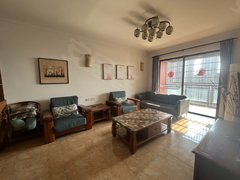 佛山顺德勒流颐澳电梯2房1800 家私家电齐全出租房源真实图片