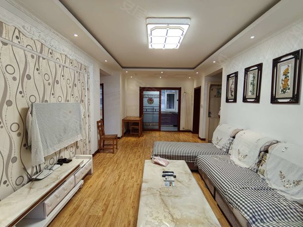 青岛城阳夏庄磊鑫伊顿阳光磊鑫伊顿阳光 3室2厅1卫  精装修90平米出租