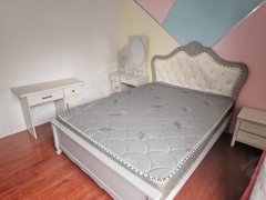 苏州常熟东南开发区出租绿树湾多套精装修单间和独立卫生间的离东南永旺启文小学近出租房源真实图片