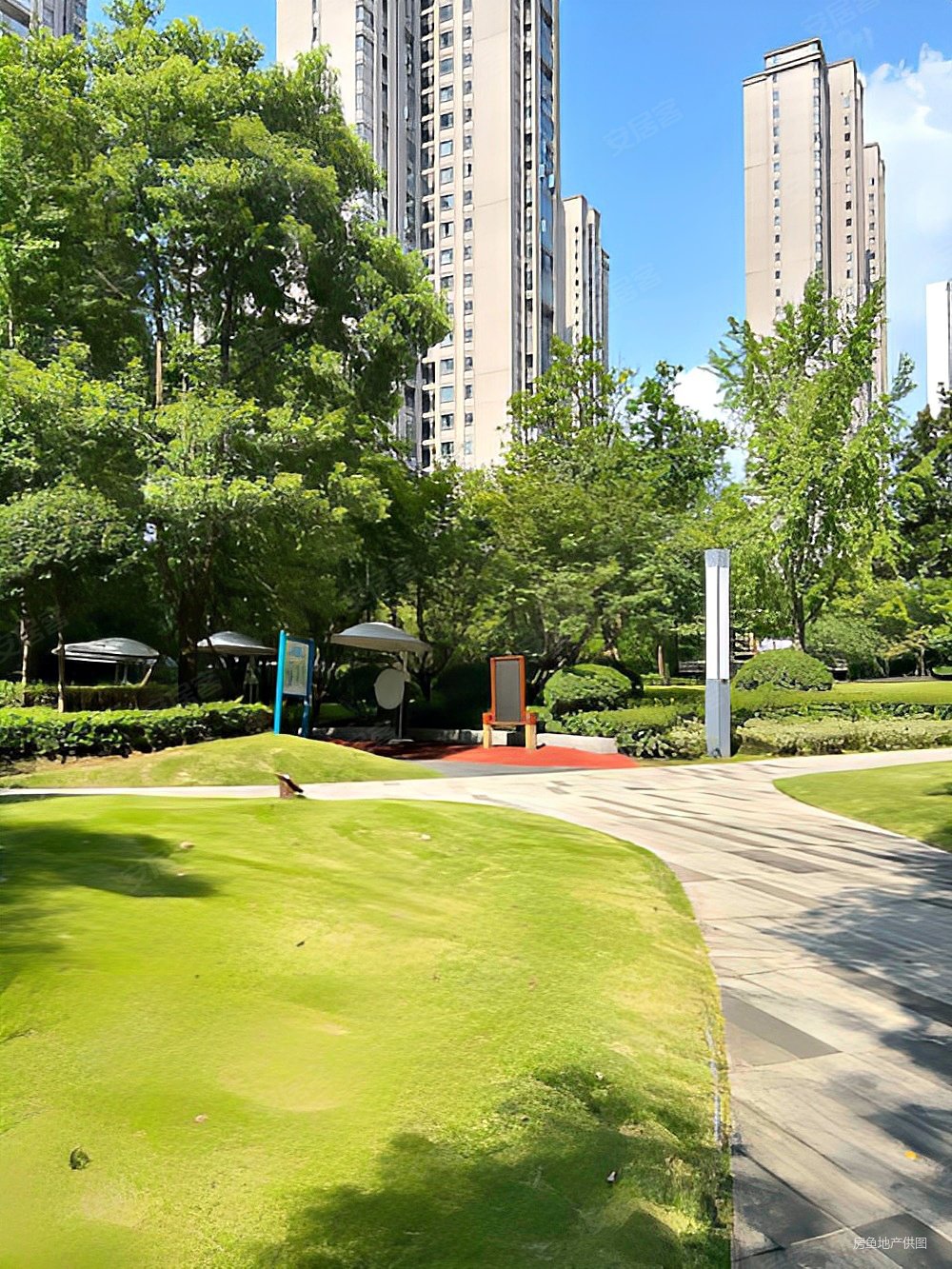 八方小区b区带装修3房388万中间楼层可看八方公园