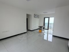 茂名电白水东绿地四季印象 4室2厅2卫出租房源真实图片