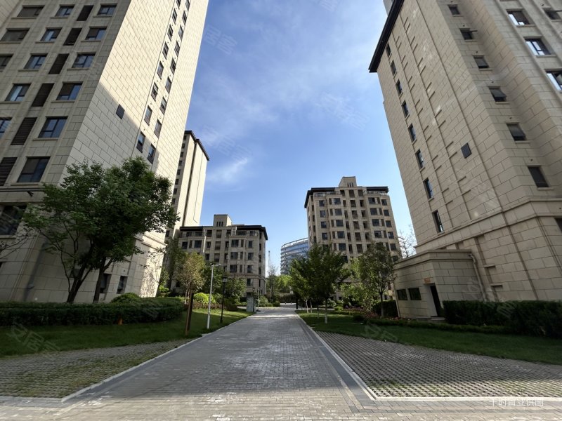 160平的大3室他来了曲江运动公园旁 洋房毛坯满二 大横厅,天地源曲江