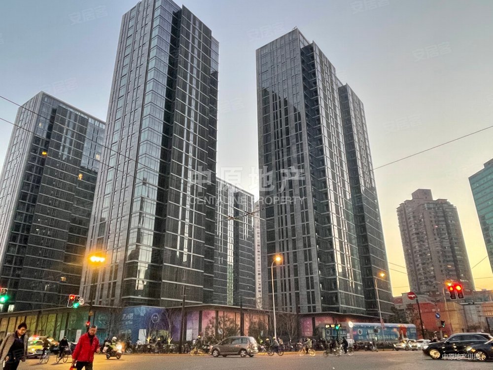 上海房产网>上海二手房>黄浦二手房>老西门二手房>复兴珑御(南区)>