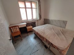 齐齐哈尔龙沙三百客运站可以月付 市中心 红楼旁边正七楼 没有电梯 包水电网出租房源真实图片