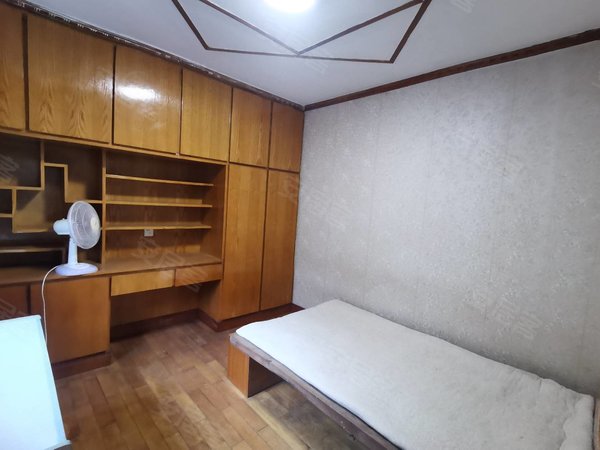 【多图】北碚解放路小区,朝阳租房,正码头附近电梯三房出租 平进平出