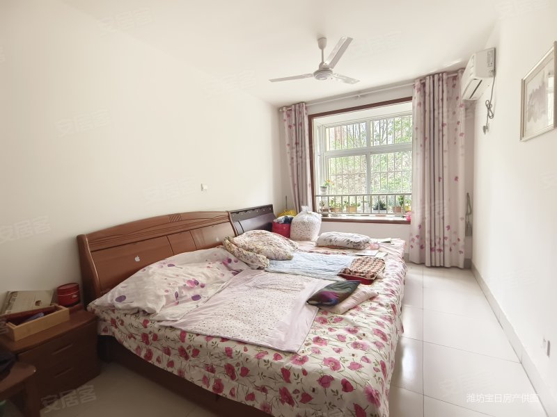 西城品质小区 多层一楼 送车库 满五 可议价,万兴苑二手房,68.