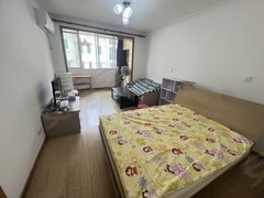 上海浦东南码头小区很biu的法的户型 房东忍痛割爱出租 可办居住证民用水电出租房源真实图片