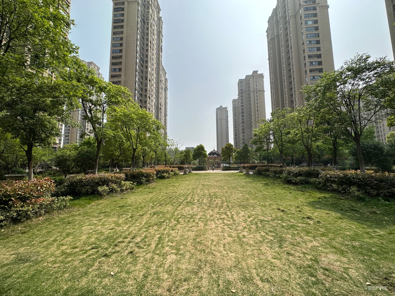 合肥房产网>合肥二手房>蜀山二手房>1912商业街二手房>大溪地天悦轩>