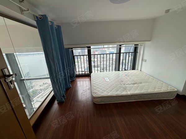 近万达地铁广晟万博 复式三房 精装修 商住两用公寓 随时可看,番禺