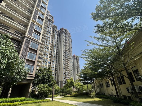 广州增城永和奥园誉峯奥园誉峯 3室2厅2卫 园林景观 空气清新 环境