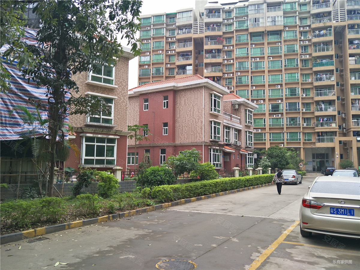 银湖花园(寮步)2室2厅1卫78.49㎡东129万