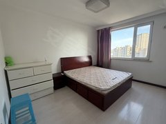 丹东振兴六纬路小学学区水映华庭 2室 有空调 1200包取暖物业 季度付出租房源真实图片