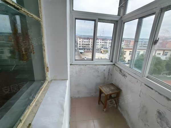 北京怀柔怀柔城区湖光小区南区怀柔金色~湖光小区 看房有钥匙 2室 51平米出租房源真实图片