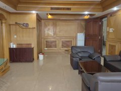 惠州惠城麦地西TCL高职楼4房2厅精装出租房源真实图片