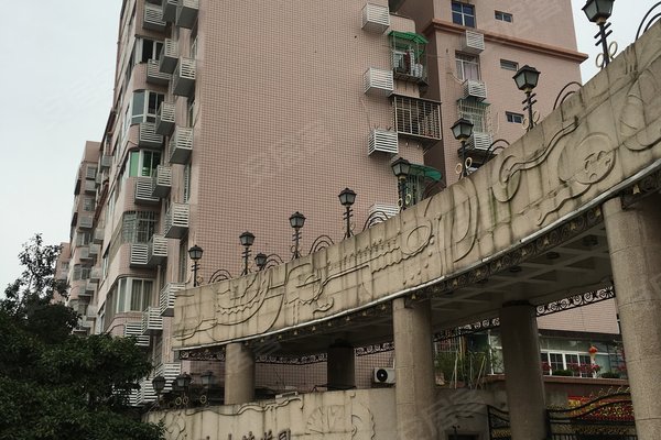 珍珠湾花园(公寓住宅)