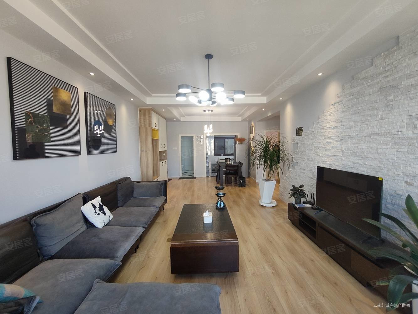 福地半岛艺丰广场3室2厅2卫110㎡东78.8万