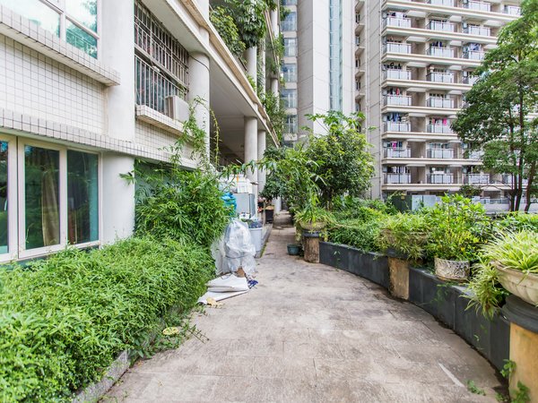 深圳福田景田北天健时尚新天地景田地铁口天健物业单身公寓 精装一房