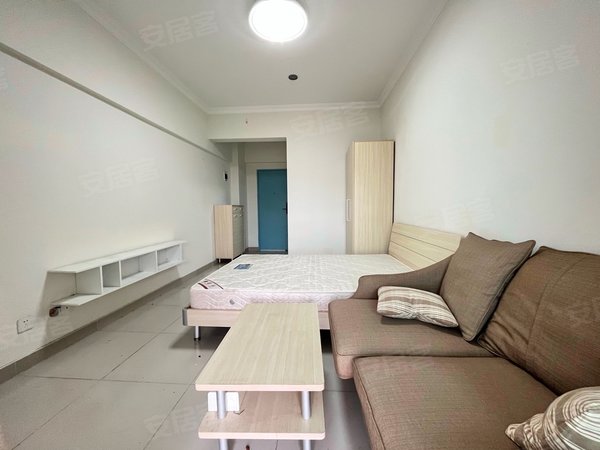 深圳龙华龙华鑫茂公寓白石龙地铁小区房大单间,民水民电押一付一,毕业