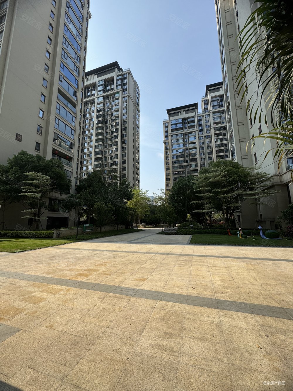 首开融侨首融府3室2厅2卫156.16㎡南北535万