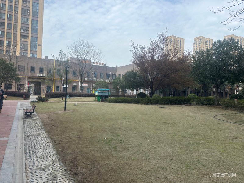 湘熙水郡精装四室两厅两卫近雅礼洋湖宜家荟聚