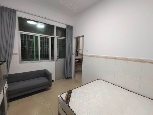 深圳龙岗横岗厦村沙湾天桥 大单间 精装修 南北通透 配套齐全出租房源