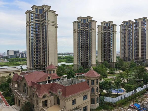 广州南沙万顷沙恒大阳光半岛万顷沙 恒大阳光半岛海景房98方三房2600