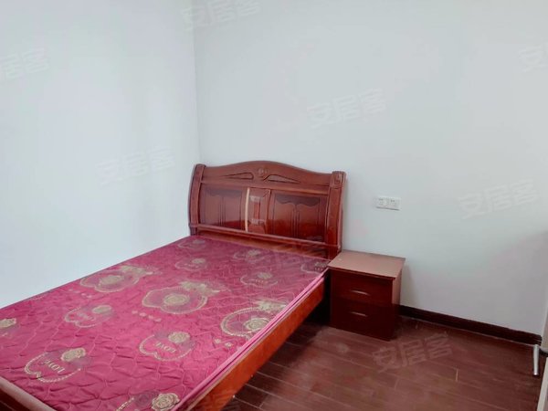 古里租房,小康村 珠径路 中欧假日花园 朝阳 2室2厅 拎包入住,常熟