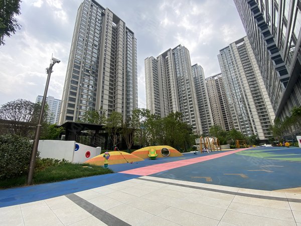 昆明官渡巫家坝绿地巫家坝壹号(商住楼)巫家坝 1500 可季度 精装 loft