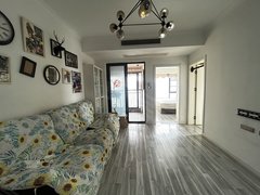 武汉青山建设二路5号线建设二路业主出租！出门就是地铁口奥莱城市广场！出租房源真实图片