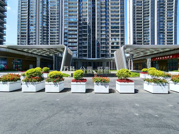 昆明官渡巫家坝万科公园城市(二期)万科公园城市 精装三房新房首租 带