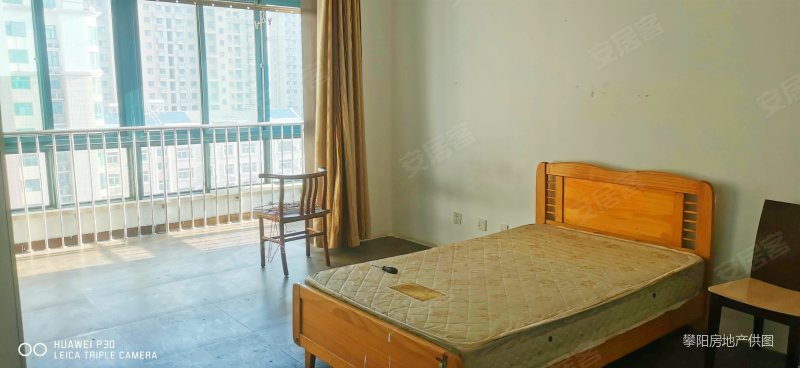 新龙家园 医疗配套成熟 交通便捷 南北通透 临地铁 有电梯