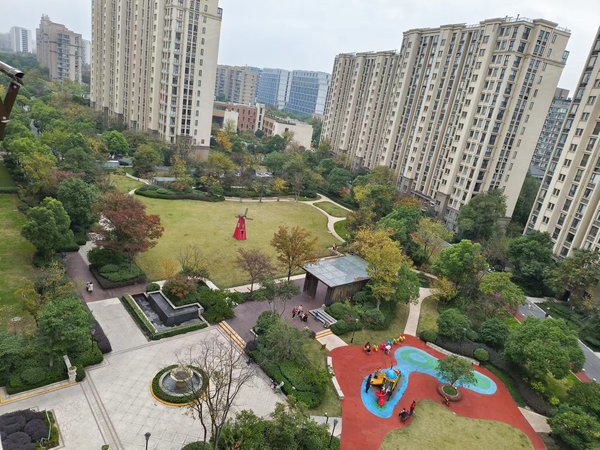 杭州上城丁桥阳光城翡丽湾地铁3号线山姆龙湖天街手租3室2厅实木装修