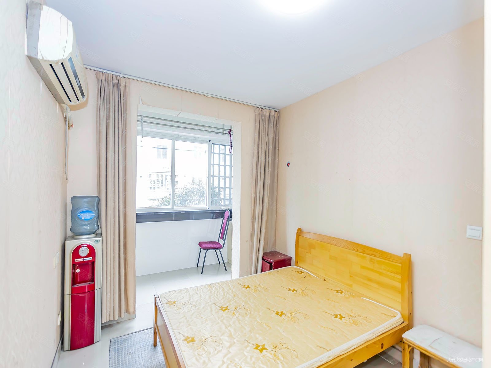 急售  东浜新苑清爽  大两房  位置安静  带大车库 可谈