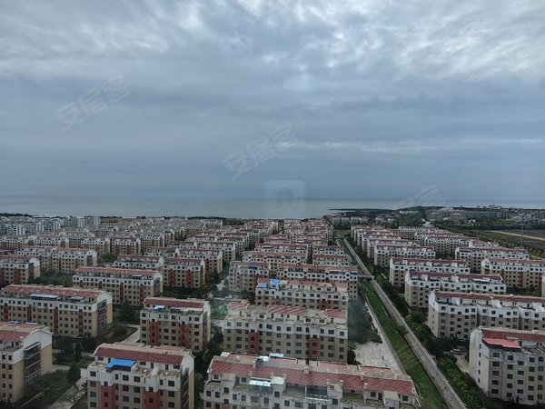 威海乳山市银滩金鼎银龙湾淮河路9号,70平方,全海景房 全新装修 带