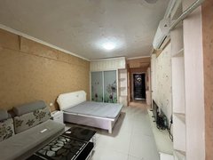 喀什喀什市喀什城区单身公寓 带空调 可以押一付一 可月付可短租 随时可以看房子出租房源真实图片