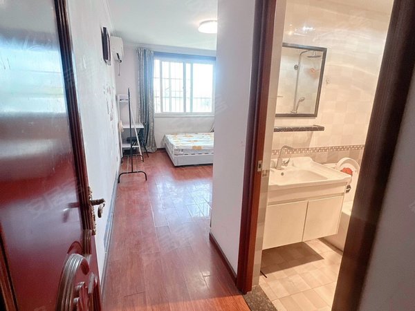 【多图】玉江佳园,次渠租房,玉江精装主卧独卫 紧邻地铁亦庄线 出门