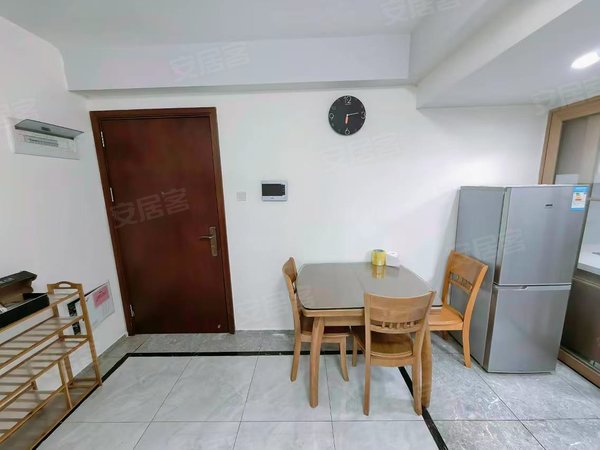 深圳宝安新安华盛盛荟(商住楼)华盛盛荟 新小区2房 车位充足  地铁口