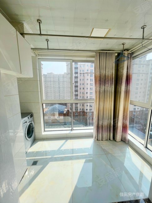 河畔家园小区精装修两房板楼电梯房户型通通