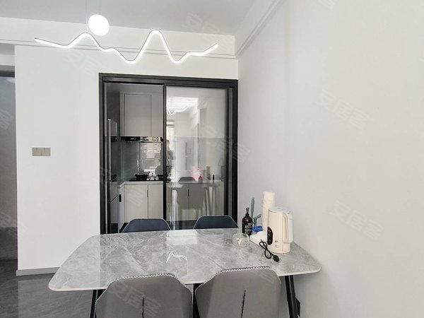 凉山西昌外滩九洲观海云岭观海云岭位西部新城，附近有川投西昌医院 无中介可月付套三出租房源真实图片