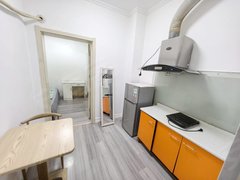 青岛市南福州南路套一出租 漳州二路 远洋大厦 泛海名人广场出租房源真实图片