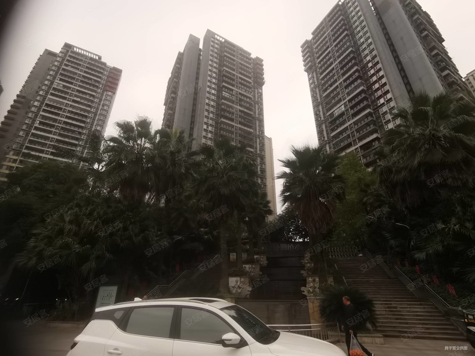 涪陵滨江路金科廊桥水岸高层看江两房带外阳台居家精装47万