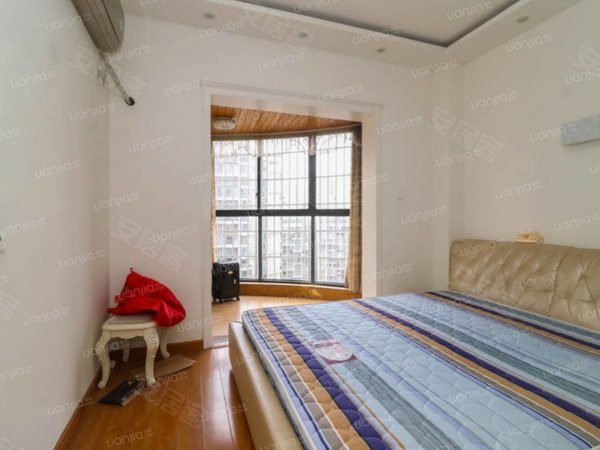 遂宁船山遂宁花园佳和北城实验学校附近佳和北城2室 客厅卧室有空调 拎包入住出租房源真实图片