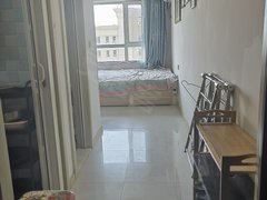 丹东元宝新柳步行街冠峰云鼎 1室1厅1卫 电梯房 包取暖物业 家电齐全有空调出租房源真实图片
