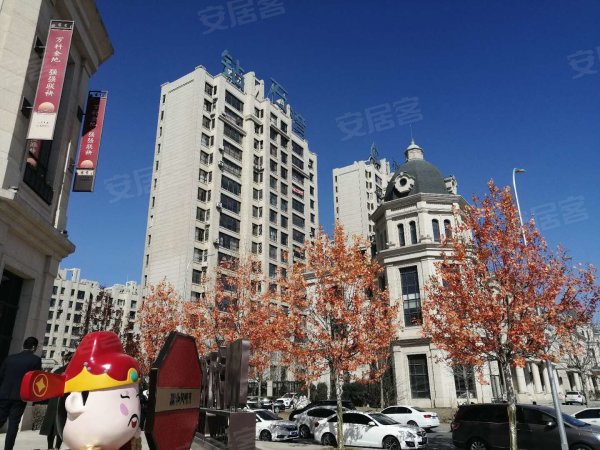 万科金地和风明月砖石湾重点八十.