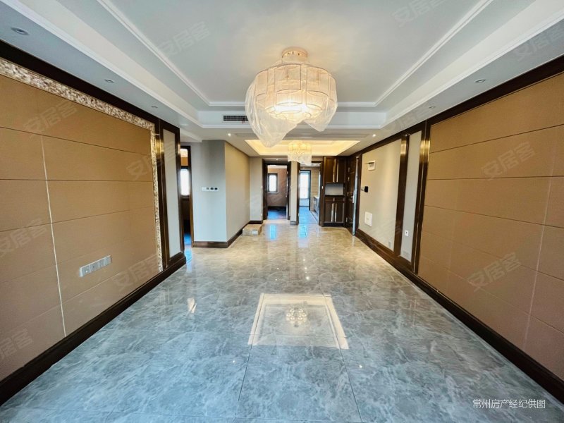 恒大悦府出行方便3房2厅2卫商圈成熟湖景房