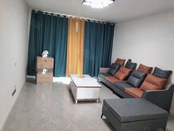 宿州萧县萧县城区欧陆风情园欧陆电梯房三室两厅一卫出租房源真实图片